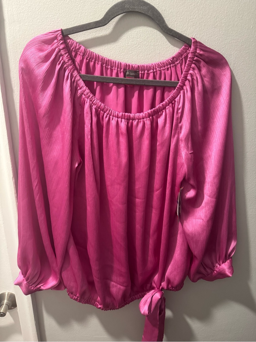 Vince Camuto Bright Pink Peasant Blouse with Tie Hem size XL